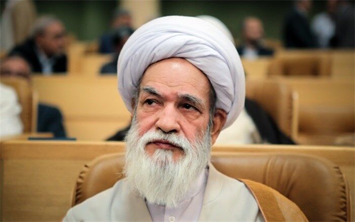 گلایه عضو جامعه روحانیت از حدادعادل: قبایی برای انتخابات ندوخته‌ایم