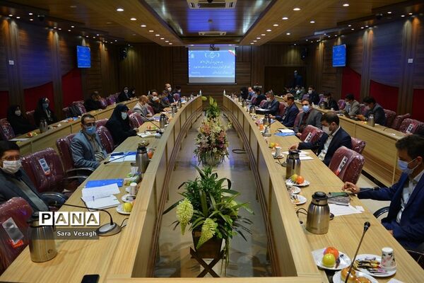 جلسه معاونان پرورشی مناطق 21 گانه شهرستان‌های تهران در شهریار