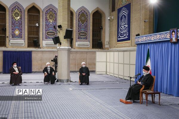 دیدار اعضای مجلس خبرگان رهبری با رهبر انقلاب اسلامی