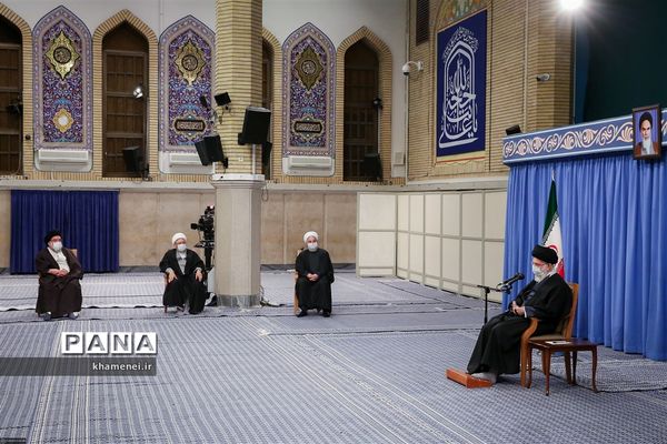 دیدار اعضای مجلس خبرگان رهبری با رهبر انقلاب اسلامی