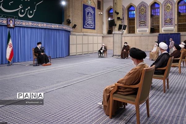 دیدار اعضای مجلس خبرگان رهبری با رهبر انقلاب اسلامی