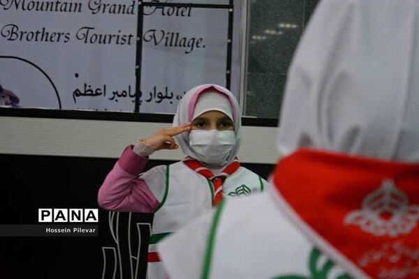 مراسم استقبال ازعلیرضا کاظمی معاون پرورشی فرهنگی وزارت آموزش و پرورش درفرودگاه بیرجند