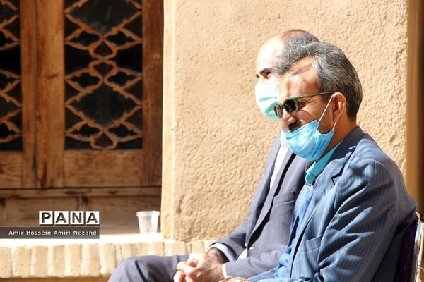 برگزاری مراسم جشن به مناسبت ولادت حضرت علی(ع)