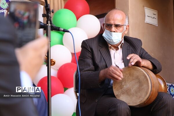 برگزاری مراسم جشن به مناسبت ولادت حضرت علی(ع)