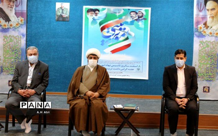 دیدار معاونین و مربیان پرورشی مدارس با امام‌جمعه شهرستان پیشوا