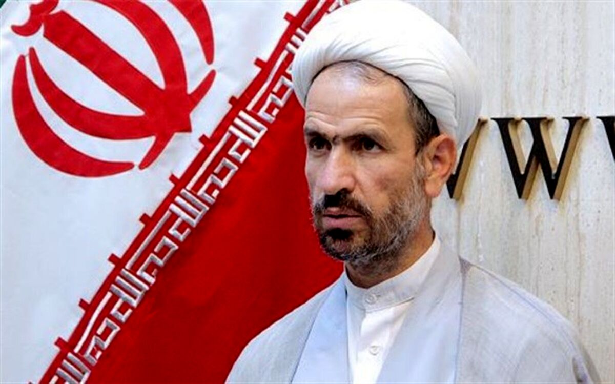 هنر مقوله‌ای است که دنیایی حرف را در یک اثر مختصر صوتی یا تصویری بیان می‌کند