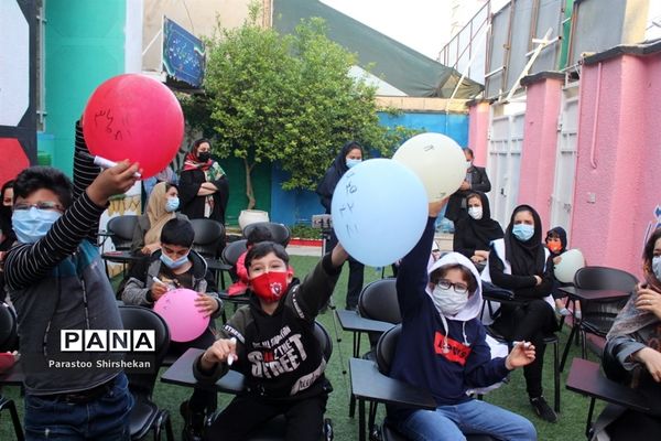 جشن خودکار در دبستان پیشتازان بوشهر