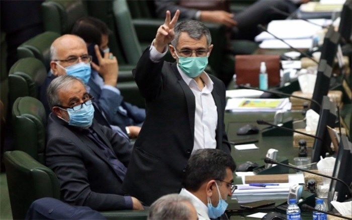 اینفلوئنسرها در سال ۱۴۰۰ مالیات پرداخت می کنند