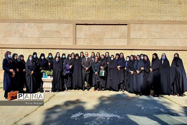 اختتامیه طرح‌های کارشناسی آموزش ابتدایی آموزش و پرورش ناحیه یک بهارستان