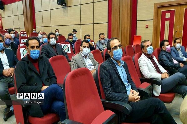 اختتامیه طرح‌های کارشناسی آموزش ابتدایی آموزش و پرورش ناحیه یک بهارستان