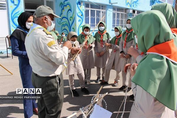 نمایشگاه دستاوردها و چکیده فعالیت‌های سازمان دانش‌آموزی استان کرمانشاه در سال 99
