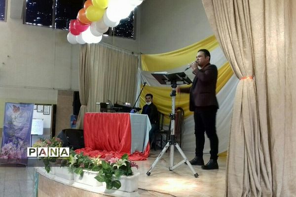 مراسم تقدیر از معاونان تربیتی منطقه خاورشهر به مناسبت هفته تربیت اسلامی