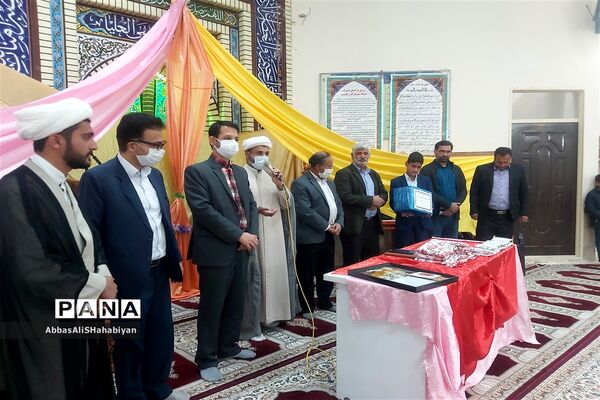 تقدیر ویژه از مقام ممتاز جشنواره نوغلامان حسینی در روستای رزق آباد کاشمر
