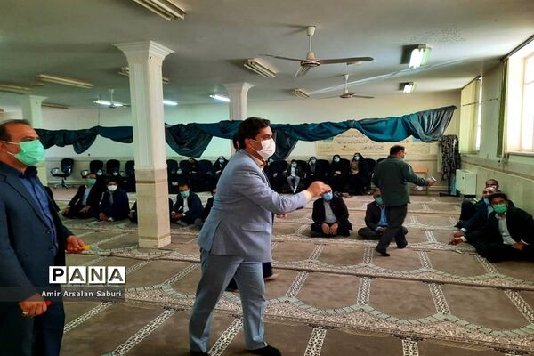 مراسم جشن میلاد حضرت علی (ع) در هیئت دانش‌آموزی زابل