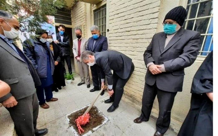 کلنگ‌زنی ساختمان توانبخشی مددکاری و حرفه‌آموزی معلولان دماوند