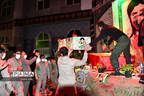 وداع با پیکر شهید «منوچهر تقدسی» در محمودآباد