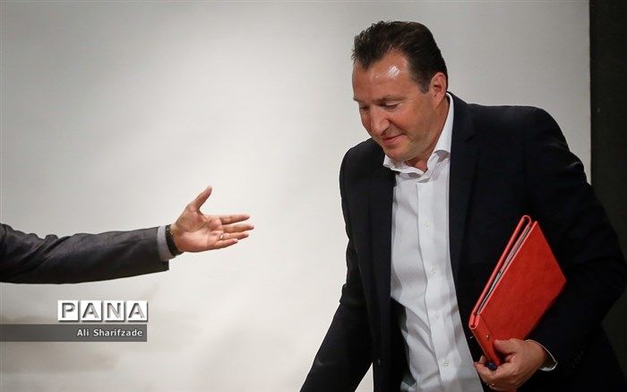 فوتبال ایران، میوه‌ای پوسیده شده که نیاز به ترمیم دارد