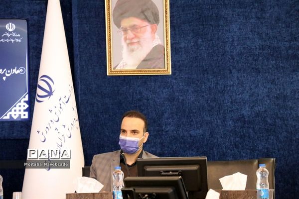نشست هم‌اندیشی معاون پرورشی و فرهنگی آموزش و پرورش خراسان رضوی