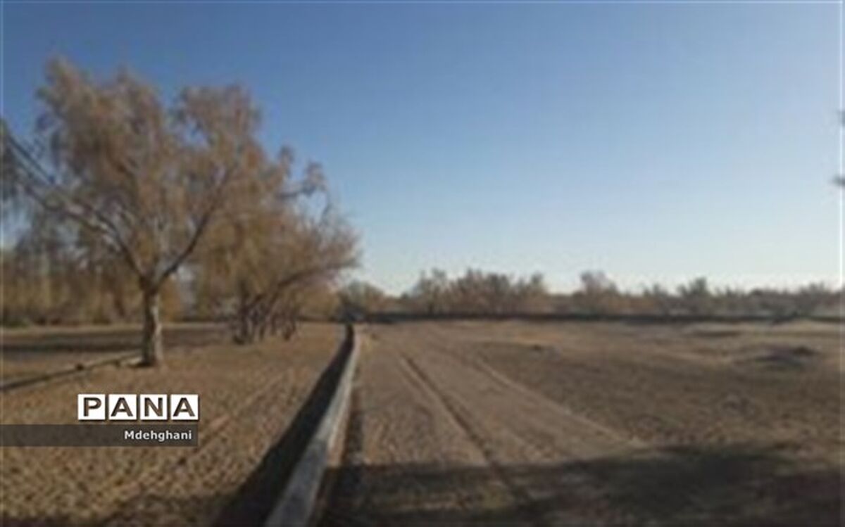 اجرای طرح آبیاری کم فشار در روستای آشتیان 