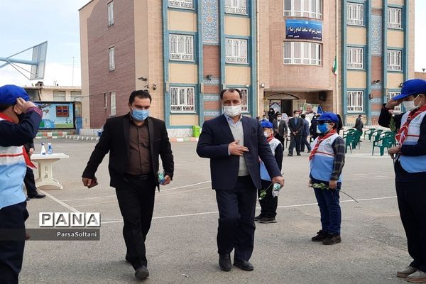 برگزاری جشن نیکوکاری در آموزشگاه شاهد امام رضا (ع)