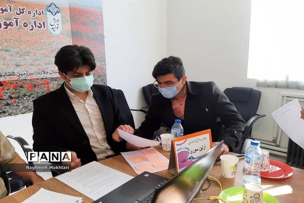 مرحله نیمه نهایی مسابقات مناظره دانش‌آموزی در شهرستان‌های تهران