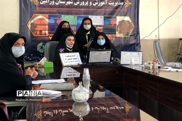 مرحله نیمه نهایی مسابقات مناظره دانش‌آموزی در شهرستان‌های تهران
