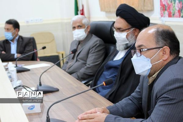 دیدار کارکنان حوزه معاونت پرورشی آموزش و پرورش کهگیلویه و بویراحمد با نماینده و لی فقیه