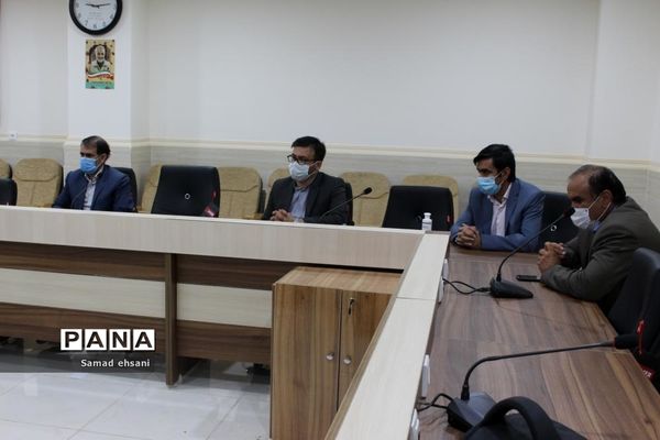 دیدار کارکنان حوزه معاونت پرورشی آموزش و پرورش کهگیلویه و بویراحمد با نماینده و لی فقیه