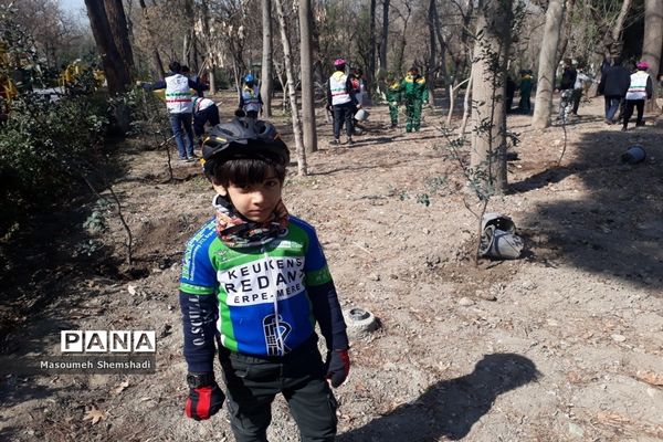 توسعه فرهنگ دوچرخه سواری توسط پیشتازان منطقه 12 تهران