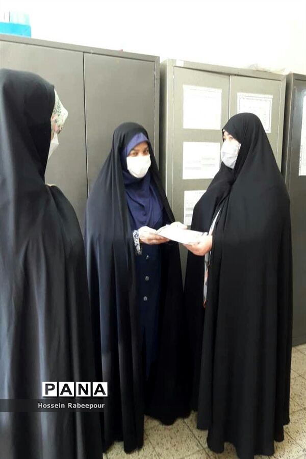 تقدیر از مربیان پرورشی 112 مدرسه منطقه 16 به مناسبت هفته تربیت اسلامی