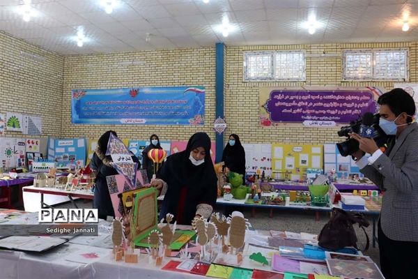 نمایشگاه دستاوردهای تدریس مجازی دانش آموزان در آباده