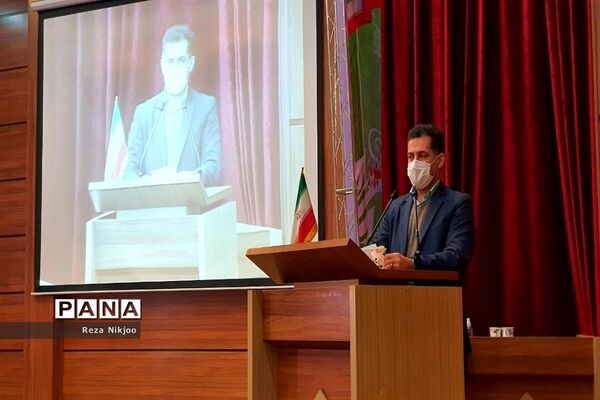 بزرگداشت هفته امور تربیتی در ناحیه یک بهارستان