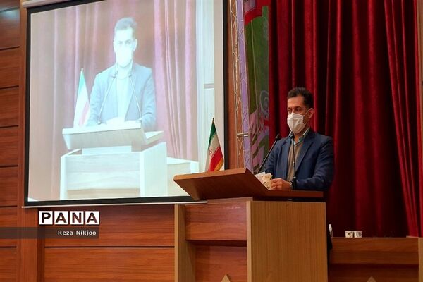 بزرگداشت هفته امور تربیتی در ناحیه یک بهارستان