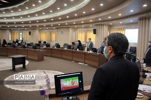 همایش ملی آموزش در دوران کرونا در شیراز