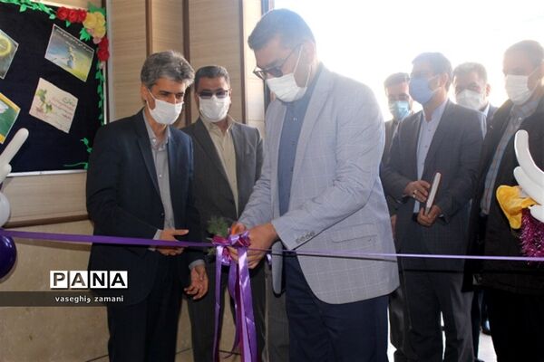 نواختن زنگ جشن نیکوکاری  در استان اصفهان