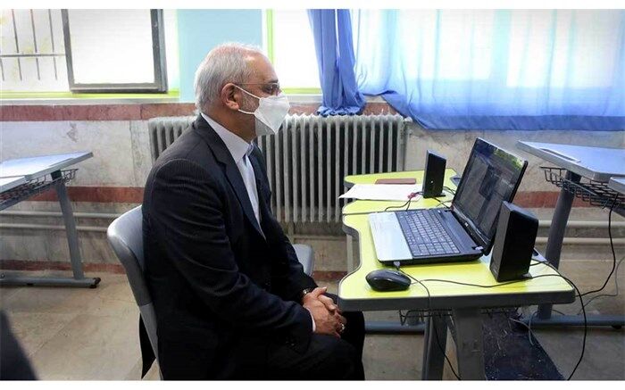 حضور سرزده حاجی میرزایی از کلاس درس مجازی دانش‌آموزان «دبیرستان ماندگار البرز»