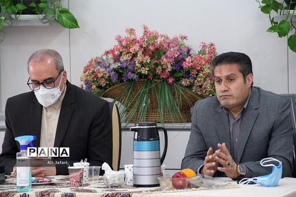 تجلیل از فعالان ستادی حوزه پرورشی ناحیه یک ری