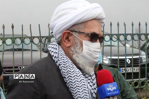 کاشت نهال در امامزاده صالح کوچکسرای قائم‌شهر