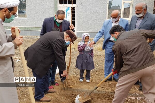روزدرختکاری در شهرستان خوسف استان خراسان جنوبی