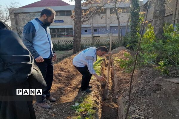مراسم کاشت 66 درخت به یاد 66 شهید هنرستان ماندگار ایثار شریعتی منطقه 16