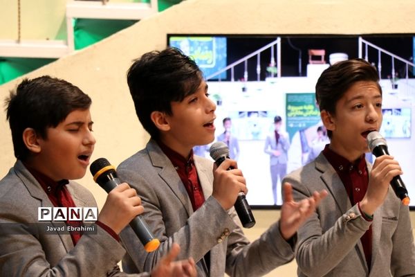 آیین افتتاحیه طرح هفته نمایش و سرود در مدارس