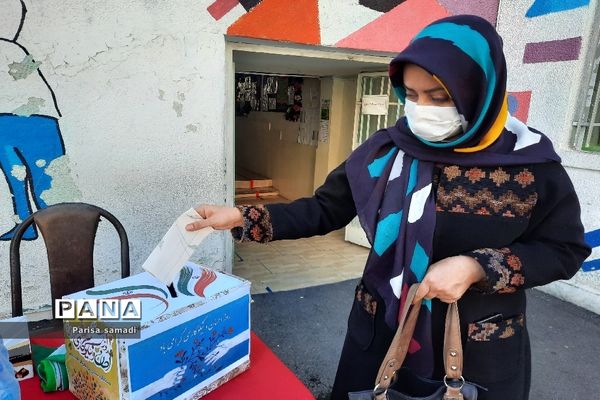 آیین جشن نیکوکاری در دبستان فرهنگ منطقه ۱۳