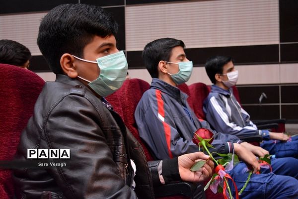 ویژه برنامه عطر عاشقی دانش آموزان مکلف پسر در شهرستان شهریار