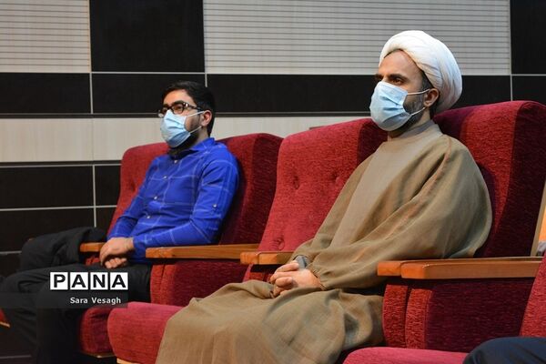 ویژه برنامه عطر عاشقی دانش آموزان مکلف پسر در شهرستان شهریار