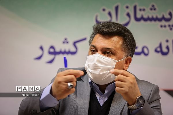 نشست هم‌اندیشی توجیهی مجامع اعضا و مربیان بازمهندسی تشکیلات پیشتازان