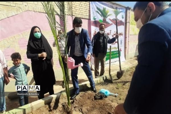 برگزاری مراسم هفته درختکاری درمدارس  شهرستان حمیدیه