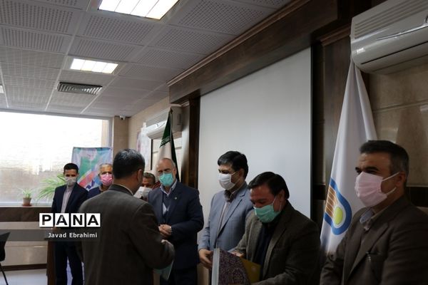 مراسم تجلیل از کارکنان حوزه پرورشی آموزش و پرورش خراسان رضوی