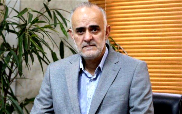 عزیزی خادم با استعفای نبی موافقت کرد
