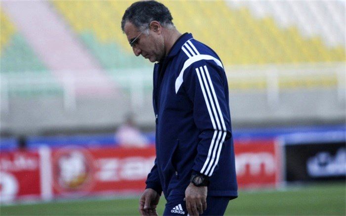 آقامعلم از نساجی رفتنی شد؛ ساکت به فوتبال برگشت