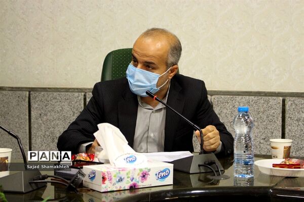 نشست مشترک مدیران کل آموزش و پرورش و کمیته امداد امام خمینی (ره) استان خوزستان